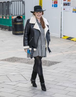 kelly-brook-1 photo #555 photo n 555