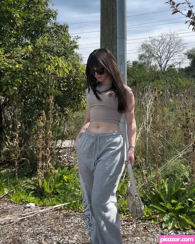 themissusviv N23