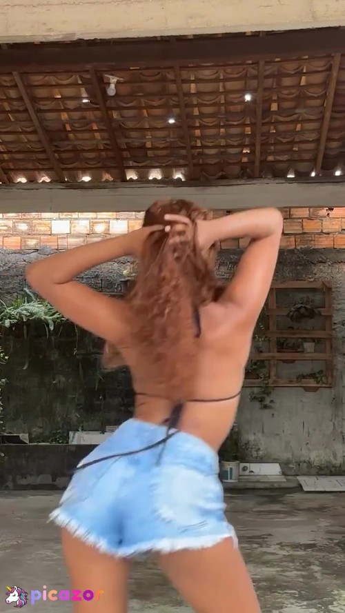 Manayra Santos - Image