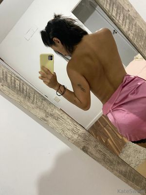 katesweet22  N1