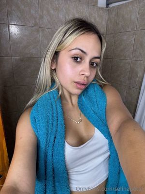 selinapetal N1