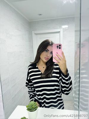 valeria seduction N2