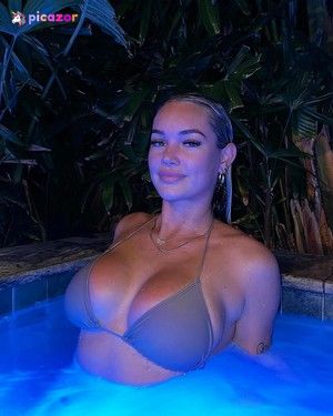Holly Canning  - Thumb