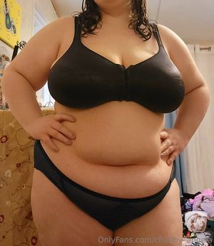 chubby-angela photo #4 photo n 4