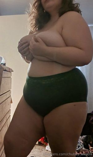 chubby-angela photo #11 photo n 11