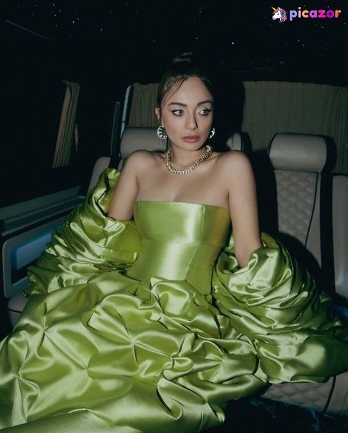 Damla Sonmez - Image