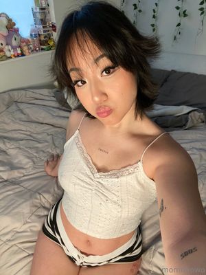 mommiowo  N1