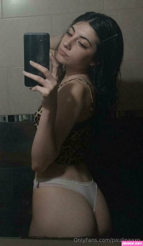paulinaaxo N2