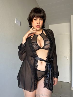 scarlett-woods-1 photo #17 photo n 17