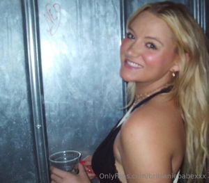 brittaniebabexxx-1 photo #1 photo n 1
