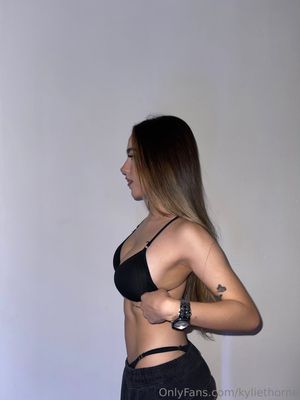 kyliethorne-1 photo #3 photo n 3