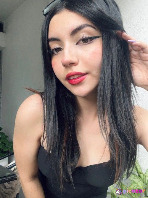 AliceOwenn  - Image