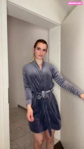 ai-generated-videos video #108 photo n 108