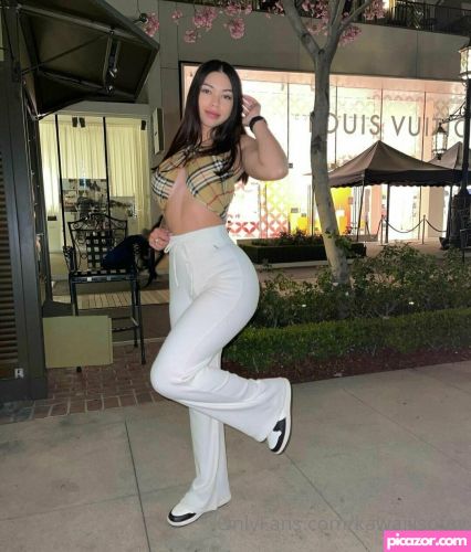 Aishah Sofey - Image