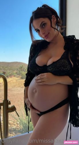 Alexa Pearl - Image