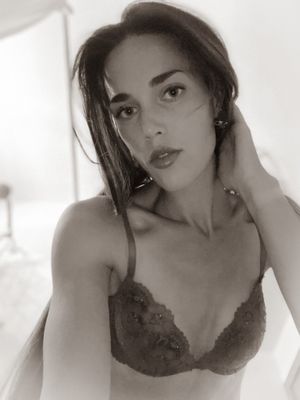 alice-rose-1 photo #22 photo n 22