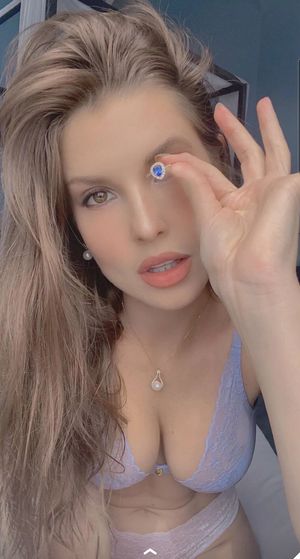 amanda-cerny photo #835 photo n 835