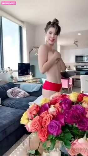Amanda Cerny - Image