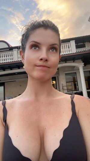 amanda-cerny photo #1059 photo n 1059