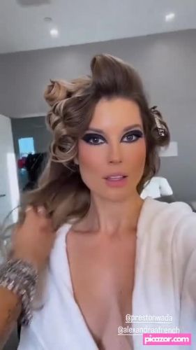 Amanda Cerny - Image