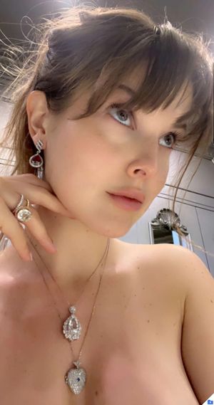 Amanda Cerny - Thumb