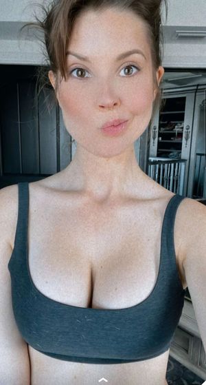 amanda-cerny photo #701 photo n 701