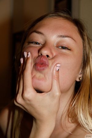 Amber Moore N13