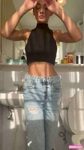Amira Brie - Image
