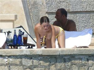 anna-friel photo #4 photo n 4