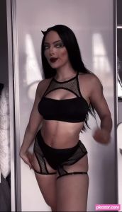 anny-kelly-almeida video #1 photo n 1