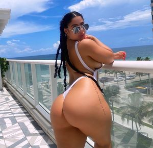 badlilshego-1 photo #7 photo n 7