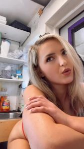 barista-erica-4 video #4 photo n 4