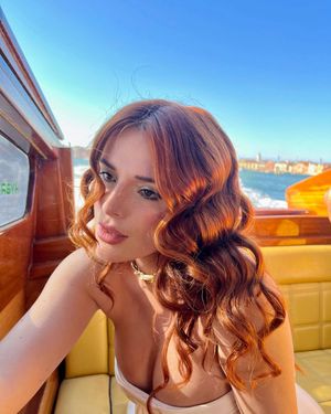 bella-thorne photo #81 photo n 81