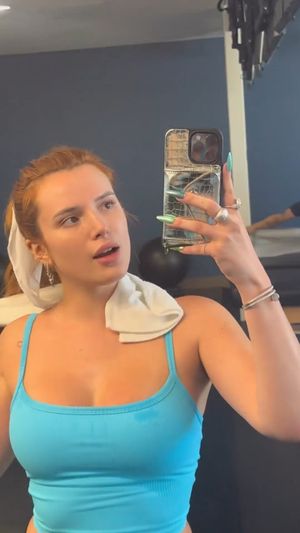 bella-thorne photo #25 photo n 25