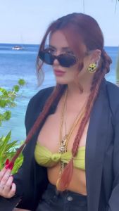 bella-thorne video #153 photo n 153