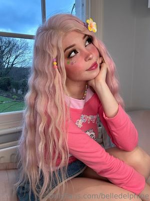 belle-delphine-1 photo #5592 photo n 5592