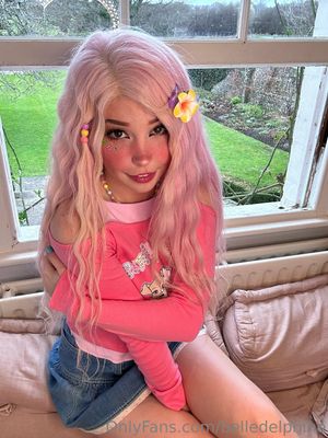 belle-delphine-1 photo #5607 photo n 5607