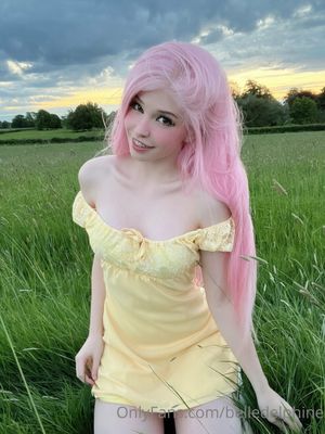 belle-delphine-1 photo #2082 photo n 2082