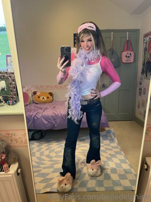 belle-delphine-1 photo #7984 photo n 7984
