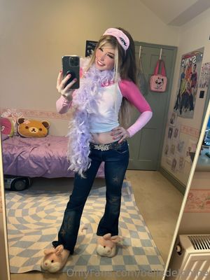 belle-delphine-1 photo #7987 photo n 7987