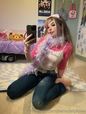 belle-delphine-1 photo #7998 photo n 7998