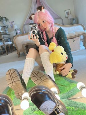 belle-delphine-1 photo #762 photo n 762