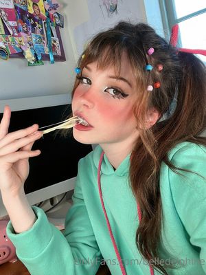 belle-delphine-1 photo #4262 photo n 4262