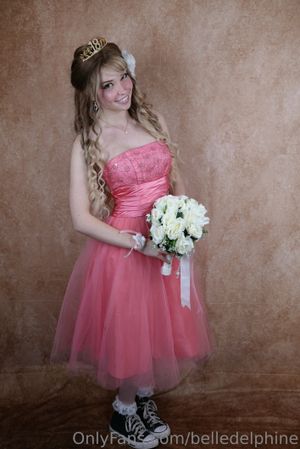 belle-delphine-1 photo #8208 photo n 8208