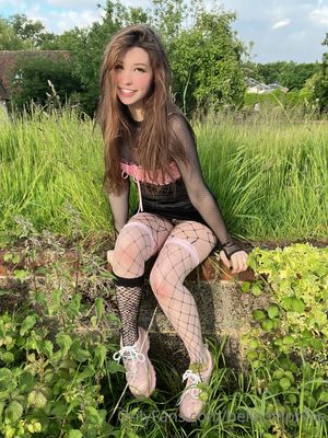 belle-delphine-1 photo #2255 photo n 2255
