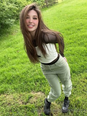 belle-delphine-1 photo #2214 photo n 2214