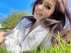 belle-delphine-1 photo #9777 photo n 9777