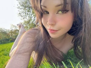belle-delphine-1 photo #9827 photo n 9827