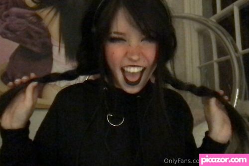 Belle Delphine - Image