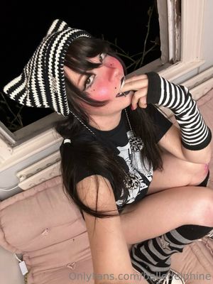Belle Delphine N193